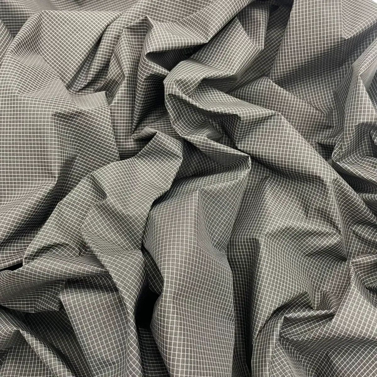 Ultra-Fine Dyneema Nylon ePTFE Three-Layer Lightweight Outdoor Fabric fabric image